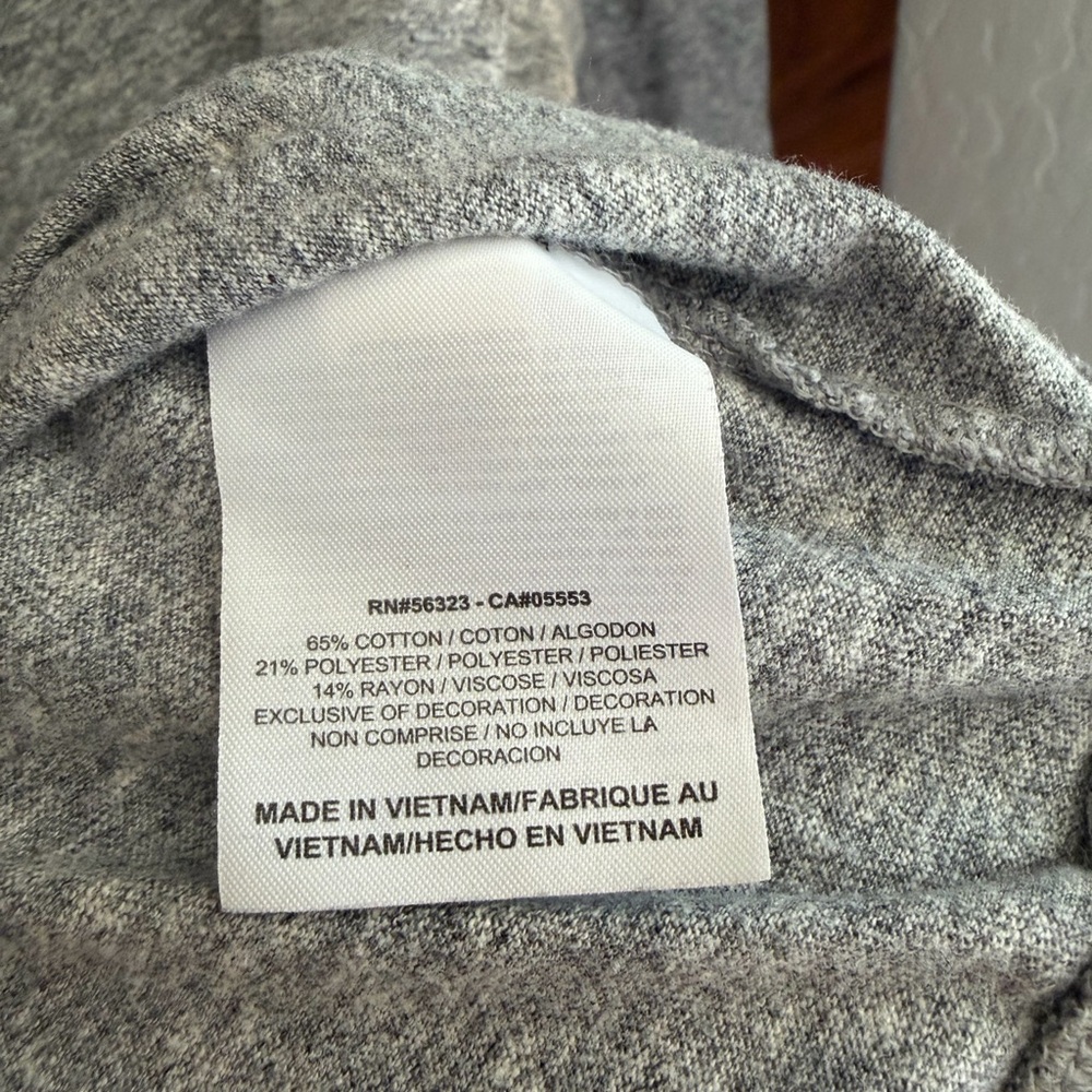 ๐ธ Nike Long-Sleeve Hoodie Pullover - Picture 6 of 6